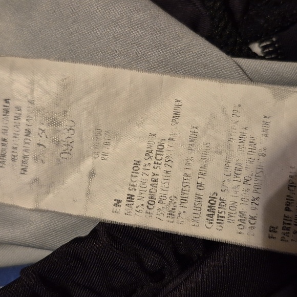 Louis Garneau men's size Medium black & yellow cycling shorts, marks on leg GUC - Picture 6 of 8